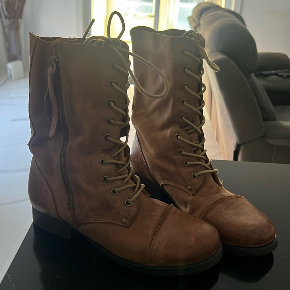 Brown boots